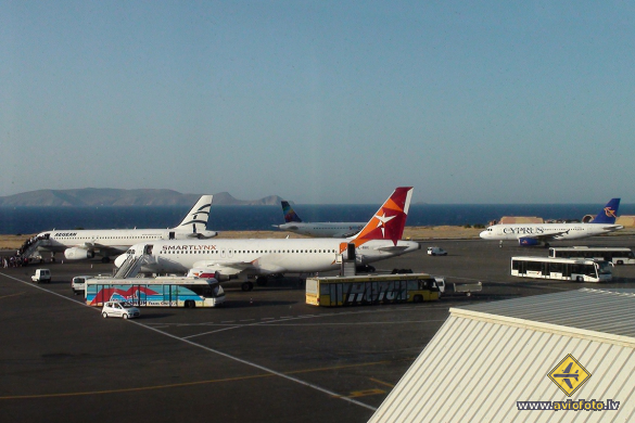 Airbus A320-211
